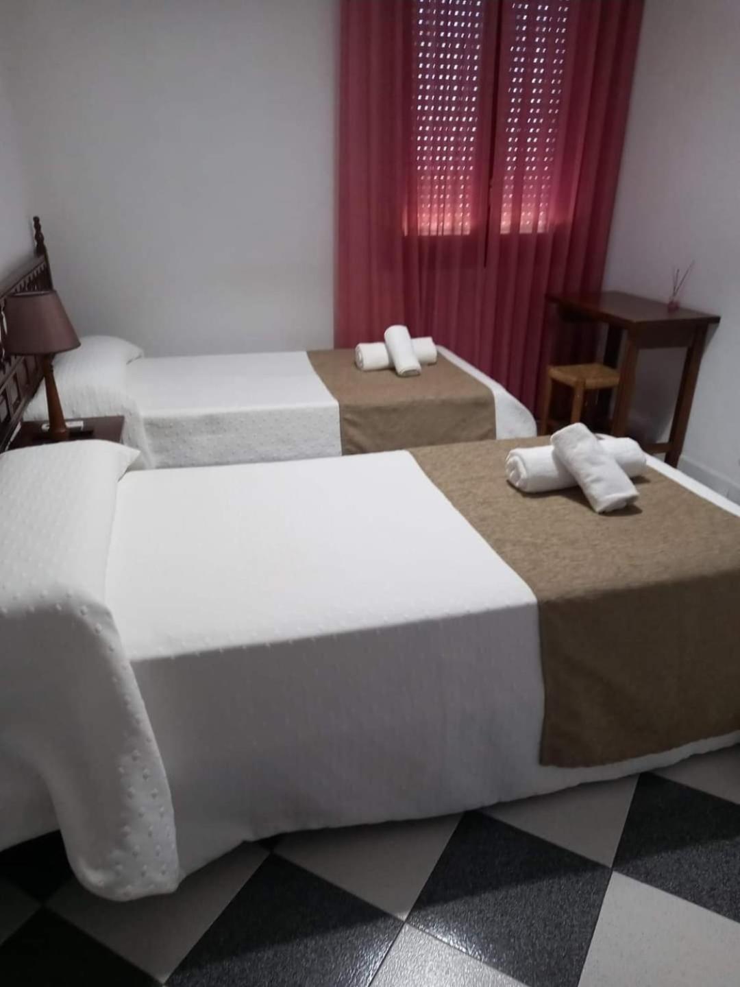 Hostal El Fogon De Felisa Herrera del Duque المظهر الخارجي الصورة